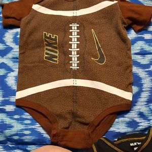 Nike onesie  Boys or Girls
